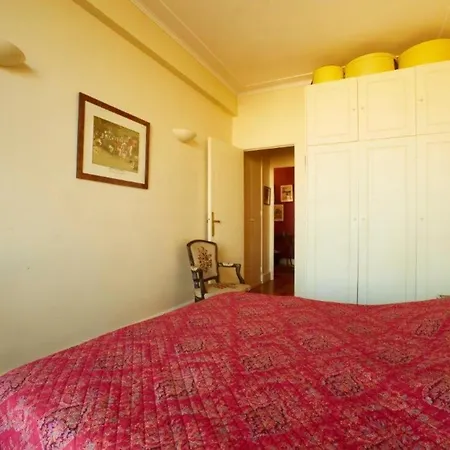 Rare Pearl With A View Of The Eiffel Tower Apartment Paris