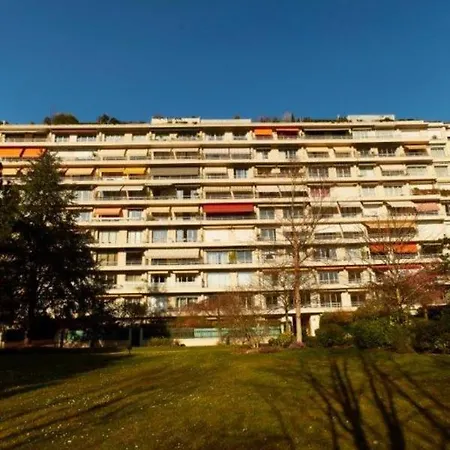Appartamento Rare Pearl With A View Of The Eiffel Tower *